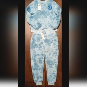 NWT Epic Threads Sz S (6/7) Two Piece Fleece Set in Sugar Blue With Sequins
